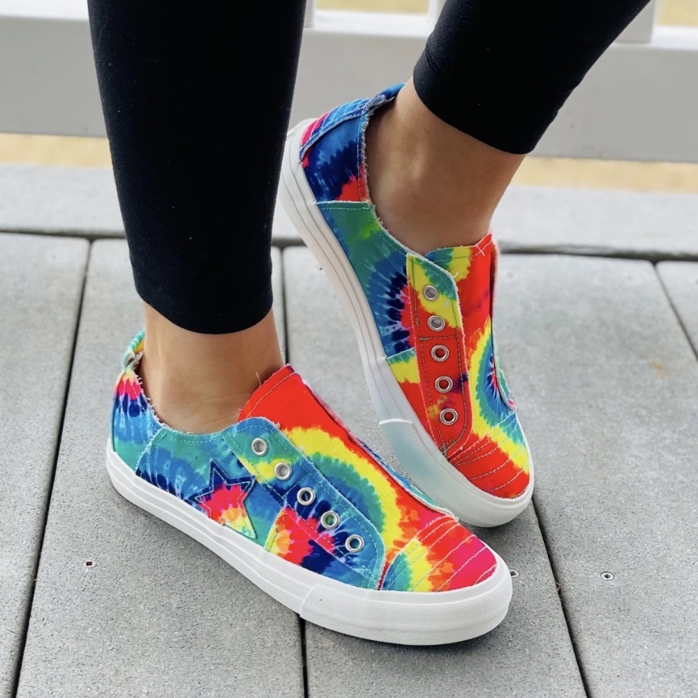 RAINBOW TIE DYE SLIP ON SNEAKER